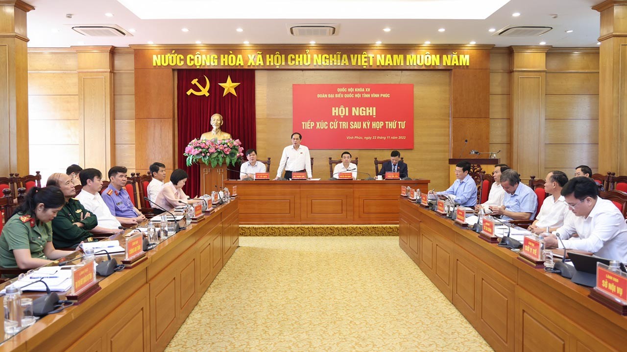 Bộ trưởng Ngoại giao Bùi Thanh Sơn và đoàn đại biểu Quốc hội tỉnh Vĩnh Phúc tiếp xúc cử tri sau kỳ họp thứ 4, Quốc hội khóa XV Bộ trưởng Ngoại giao Bùi Thanh Sơn và đoàn đại biểu Quốc hội tỉnh Vĩnh Phúc tiếp xúc cử tri sau kỳ họp thứ 4, Quốc hội khóa XV