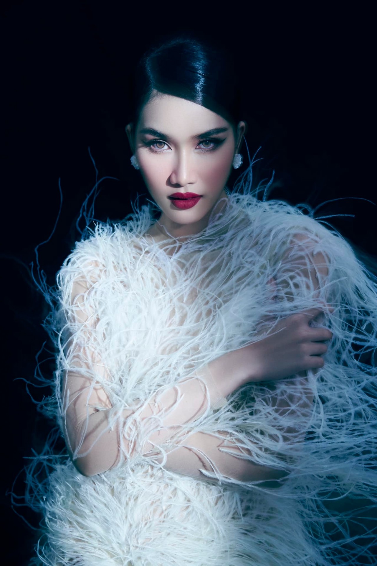 Á hậu Phương Anh