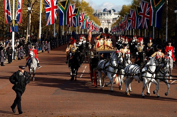 Ngày 22/11, Tổng thống Cyril Ramaphosa bắt đầu “chuyến thăm lịch sử” kéo dài 2 ngày tới Anh.