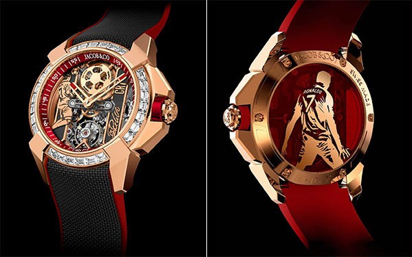 Ronaldo đăng ảnh đeo đồng hồ in hình ghi bàn vào lưới MU 9 năm trước Ronaldo đăng ảnh đeo đồng hồ in hình ghi bàn vào lưới MU 9 năm trước