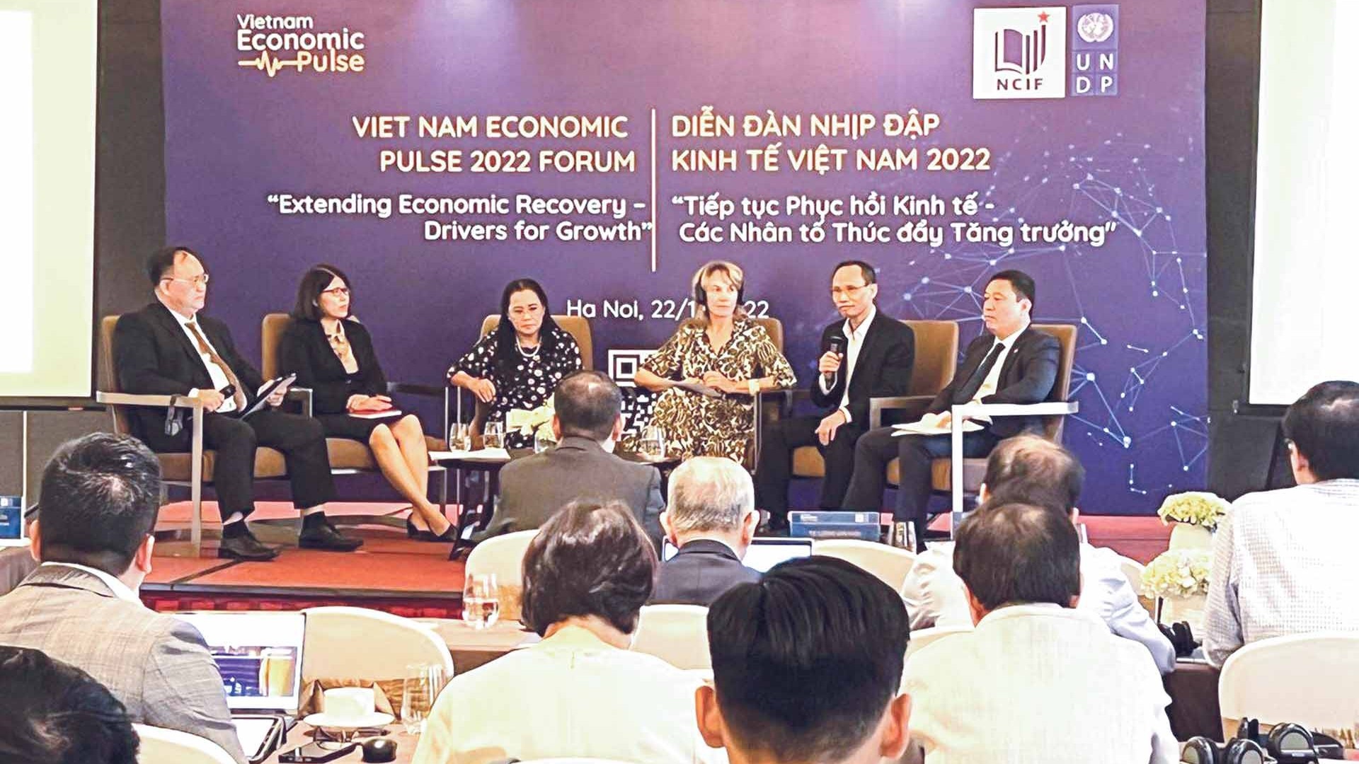 Kinh tế Việt Nam: Tìm nhân tố thúc đẩy tăng trưởng Kinh tế Việt Nam: Tìm nhân tố thúc đẩy tăng trưởng