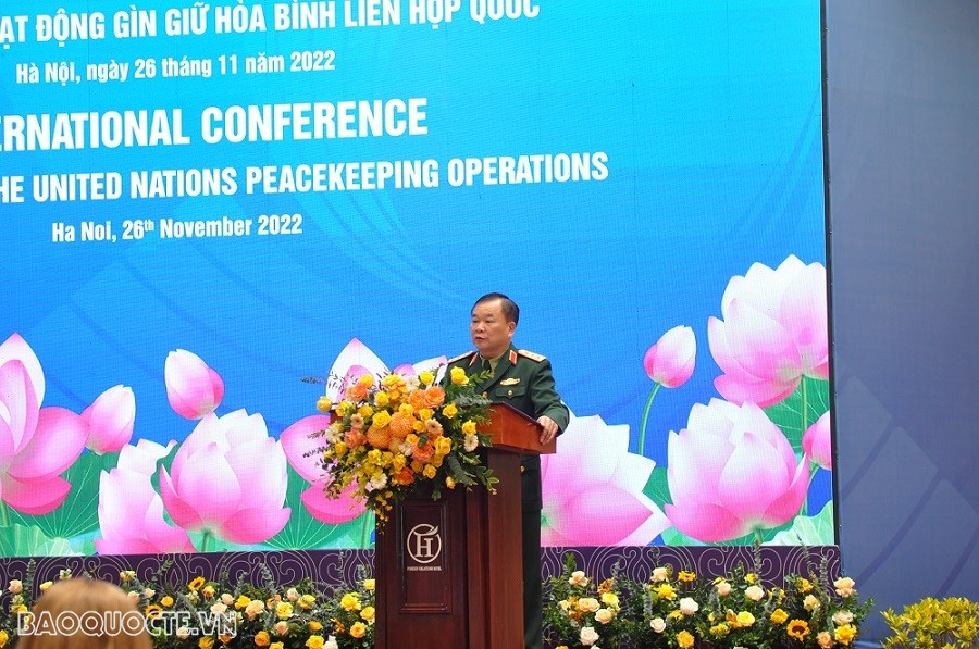 (11.26) Thứ trưởng Bộ Quốc phòng, Thượng tướng Hoàng Xuân Chiến phát biểu tại Hội nghị. (Ảnh: Minh Quân)