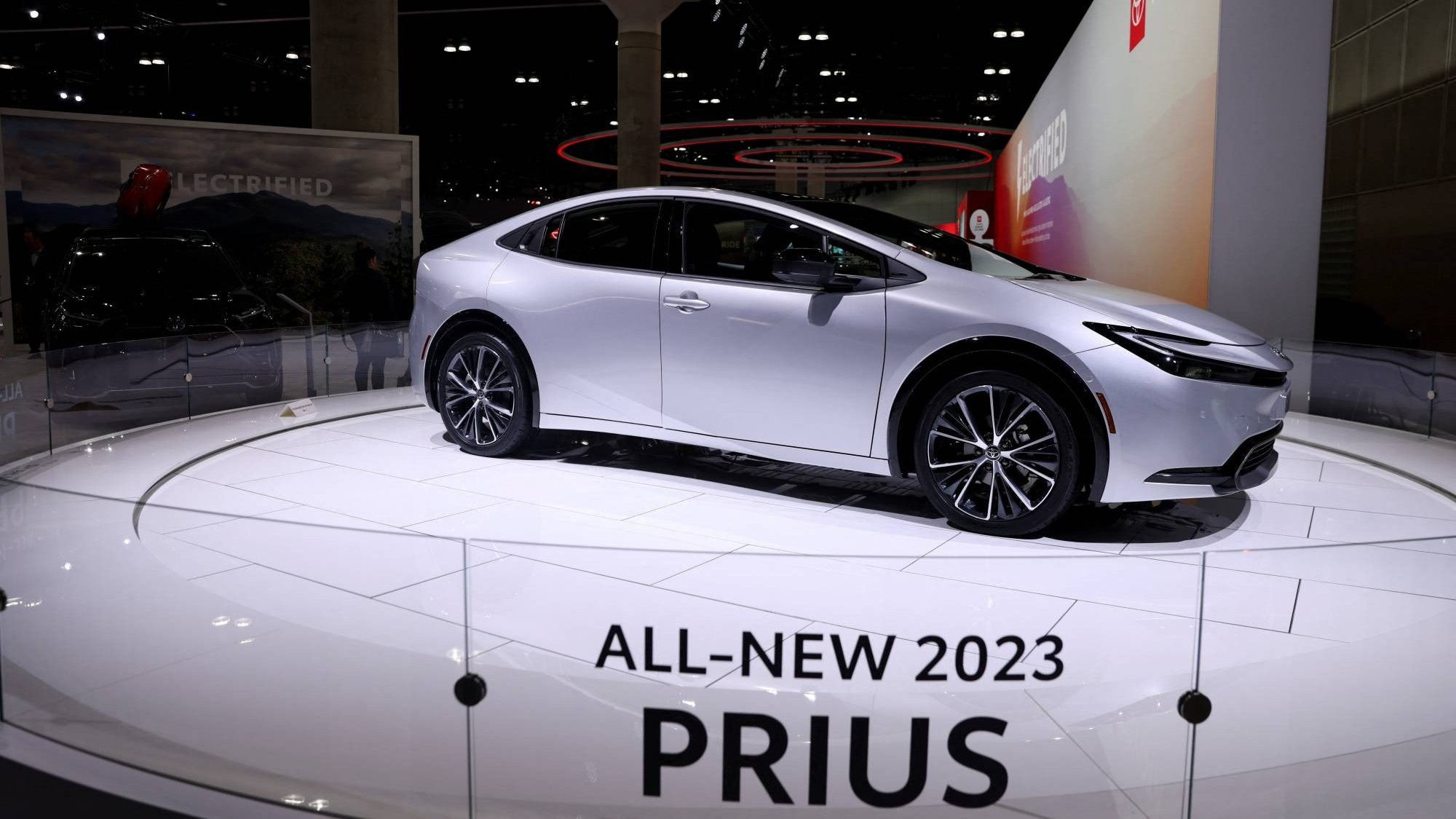 chi phi nguyen lieu tang hon 20 doanh nghiep nhat ban can nhac tang gia ban