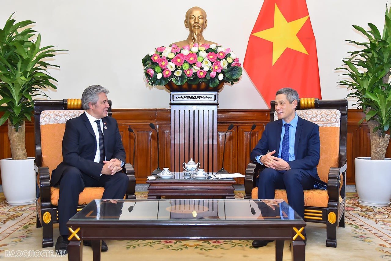 Đoàn doanh nghiệp bang Jalisco và Colima, Mexico tìm hiểu hướng hợp tác với các doanh nghiệp Việt Đoàn doanh nghiệp bang Jalisco và Colima, Mexico tìm hiểu hướng hợp tác với các doanh nghiệp Việt