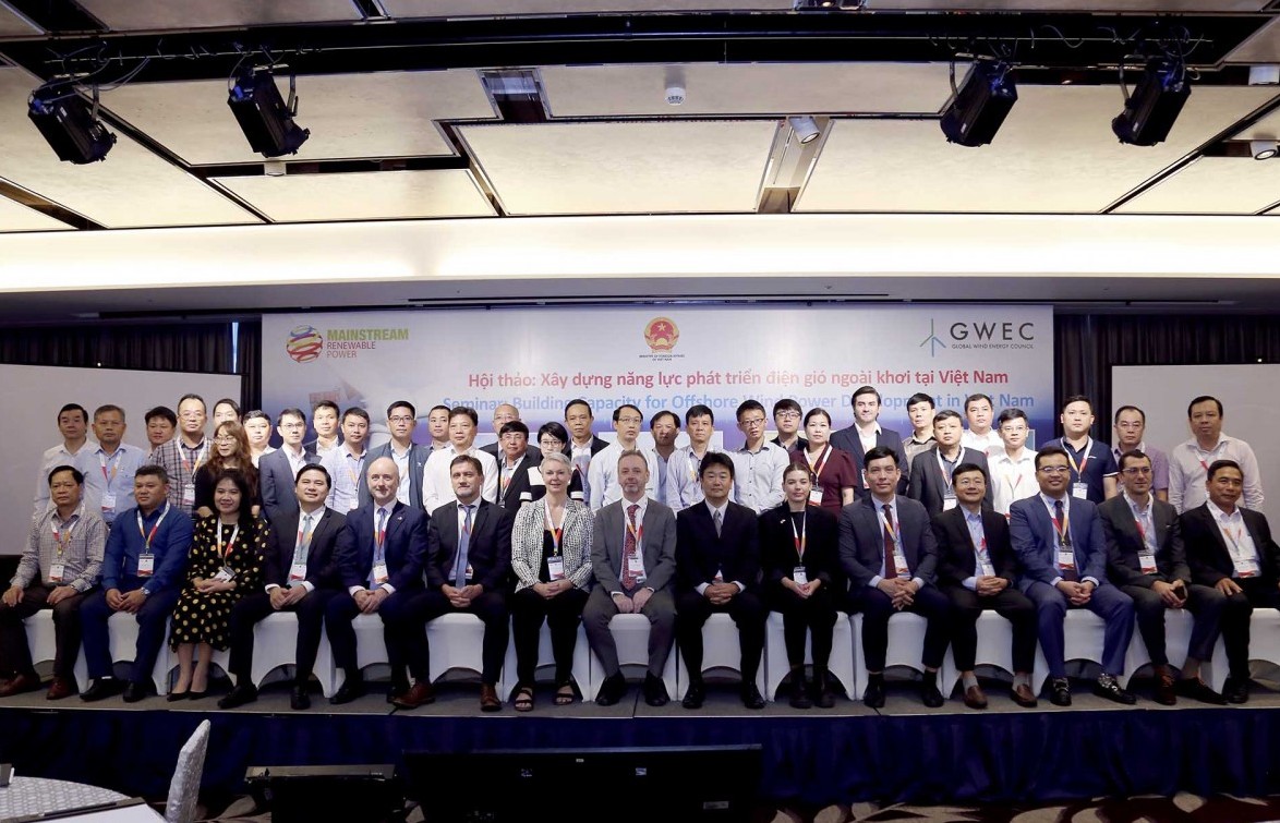 Tọa đàm Xây dựng năng lực phát triển điện gió ngoài khơi tại Việt Nam