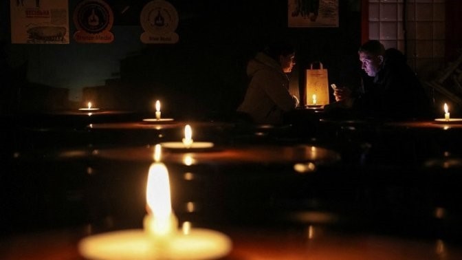 Xung đột Nga-Ukraine: Mỹ viện trợ Kiev 53 triệu USD thiết bị điện, Moscow cảnh báo NATO nếu làm điều này