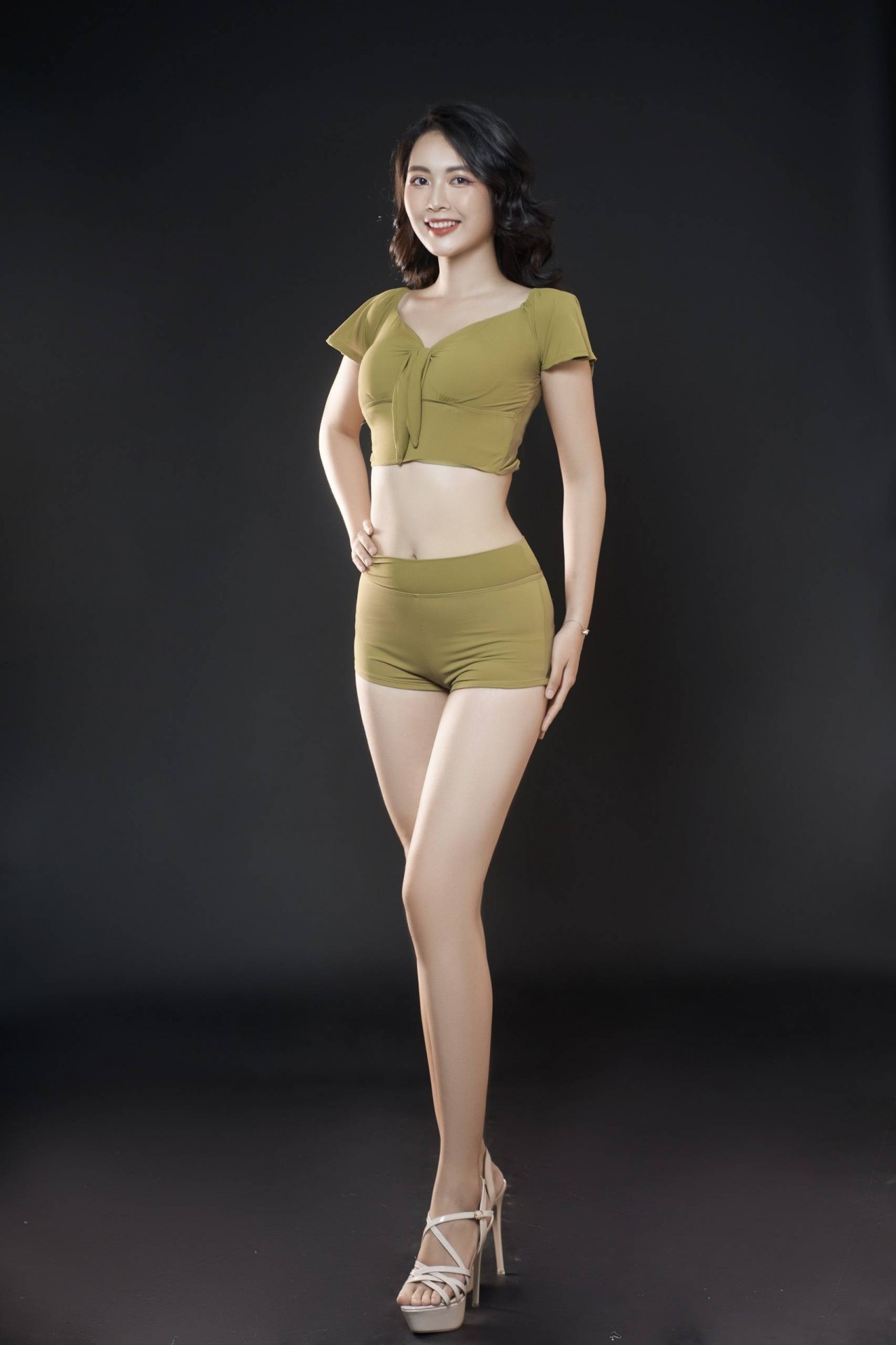 Thủ khoa ĐH Kinh tế Quốc dân vào chung kết Hoa hậu Việt Nam 2022