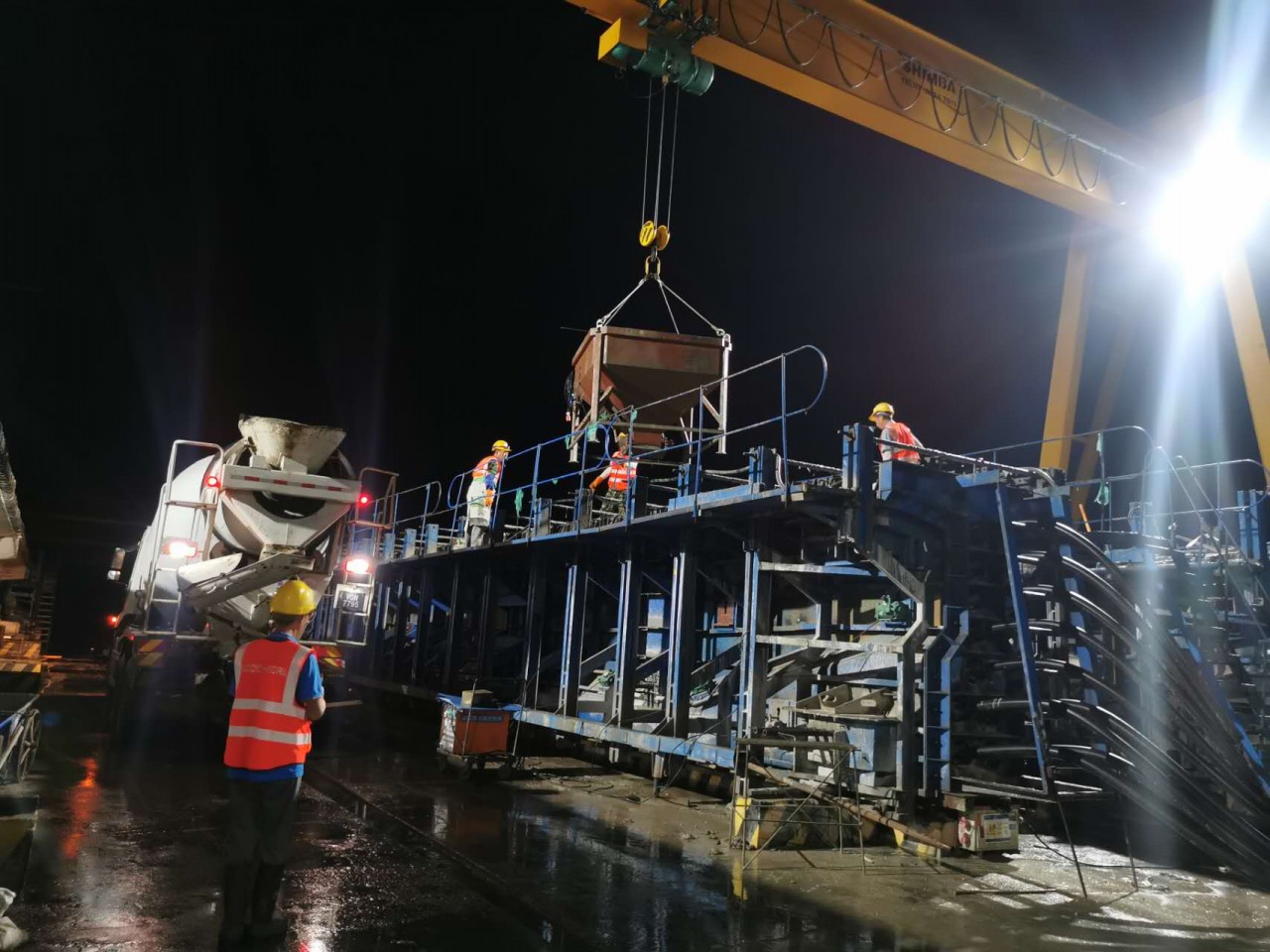 Tân Thủ tướng Malaysia Anwar Ibrahim: Bước đi lịch sử có thành công?