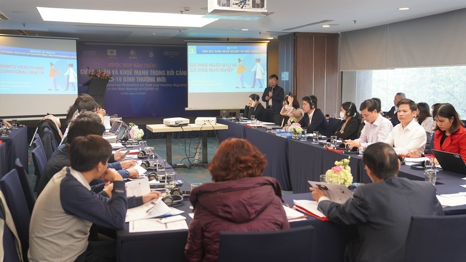 nang cao nhan thuc ve di cu an toan va khoe manh thich ung voi dieu kien binh thuong moi hau covid19