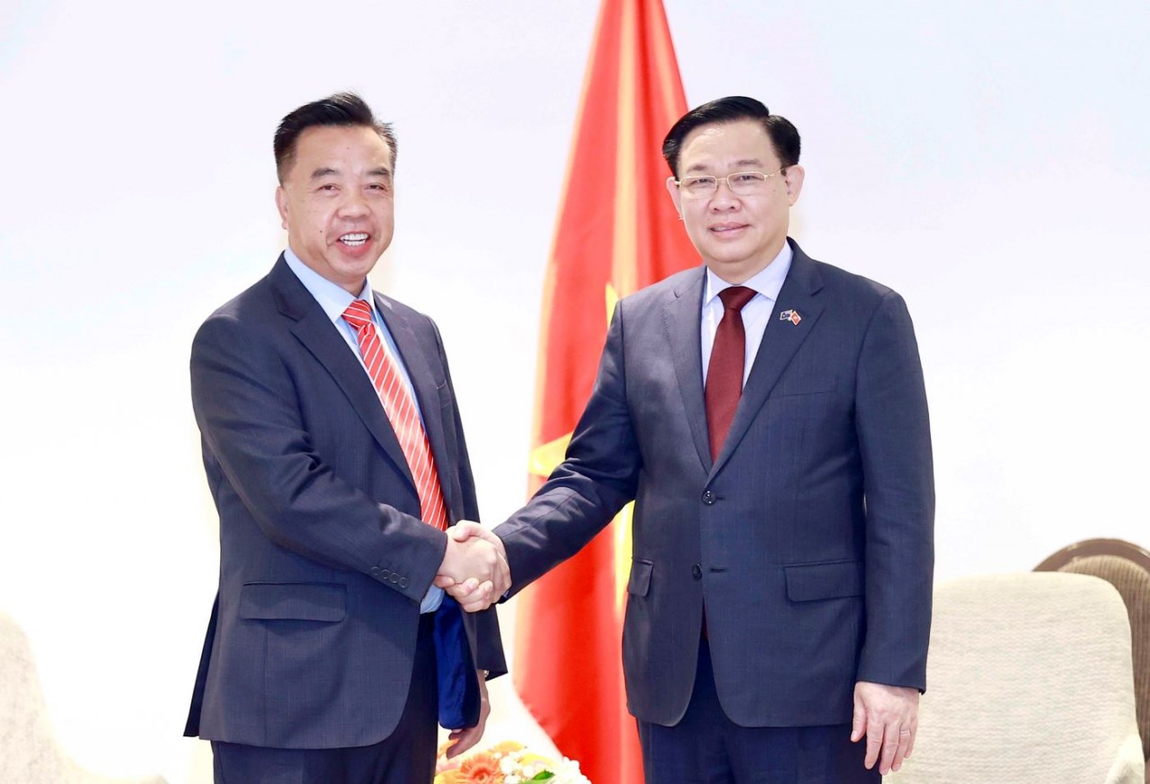 Chủ tịch Quốc hội Vương Đình Huệ tiếp một số doanh nghiệp của New Zealand Chủ tịch Quốc hội Vương Đình Huệ tiếp một số doanh nghiệp của New Zealand