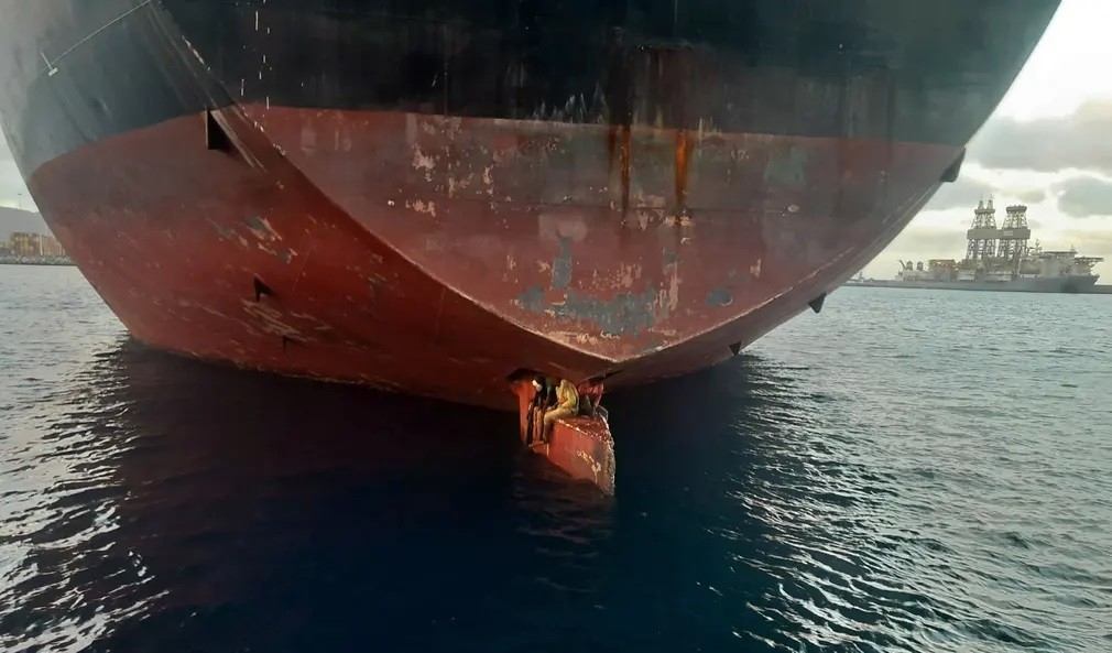 Ảnh ấn tượng tuần (28/11-4/12): Tân binh Nga nhập ngũ, Trung Quốc lưu ý EU về lợi ích khi hòa giải xung đột ở Ukraine, Mỹ-Pháp muốn trở lại đúng hướng