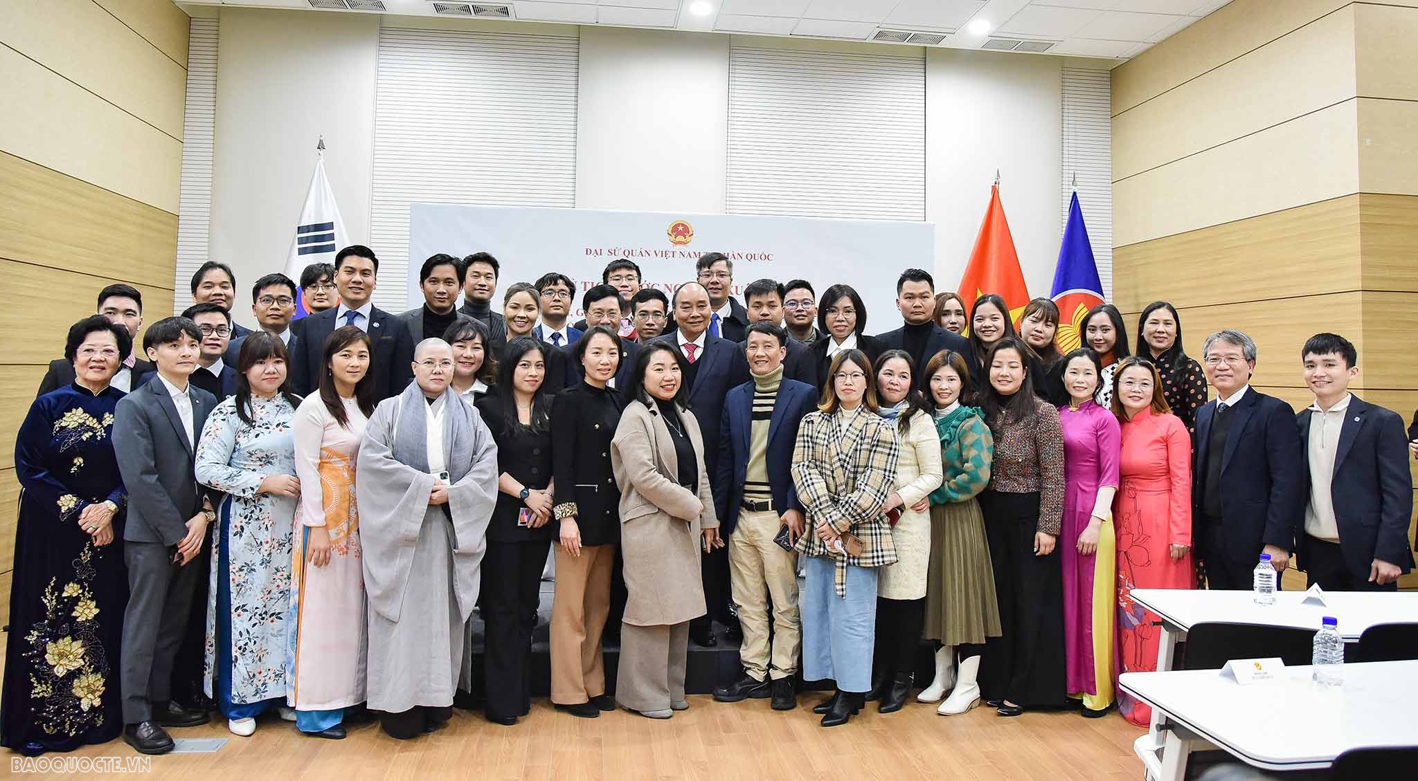 Giới doanh nhân nêu giải pháp nâng tầm trí tuệ Việt tại đất nước phát triển