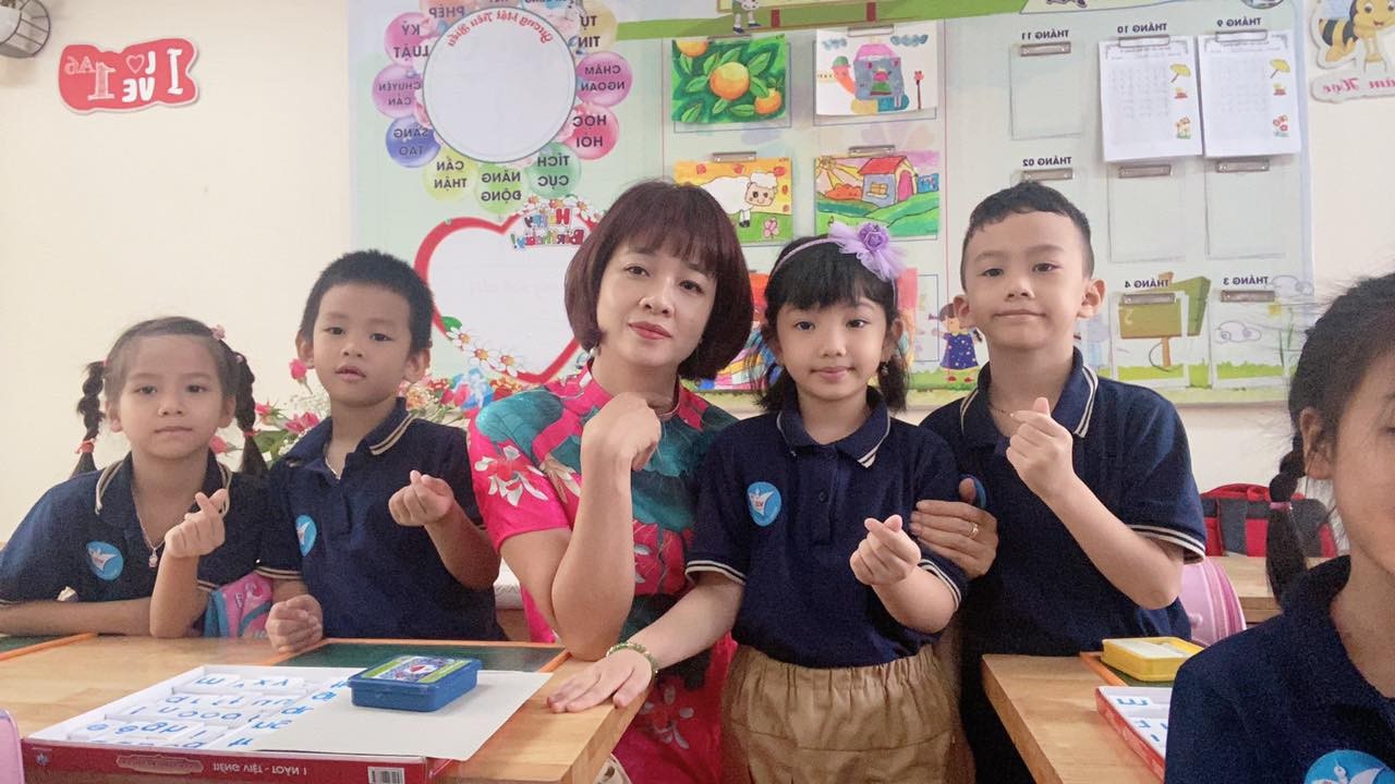 Bộ GD&ĐT tuyển 200 suất đi học Hungary có học bổng