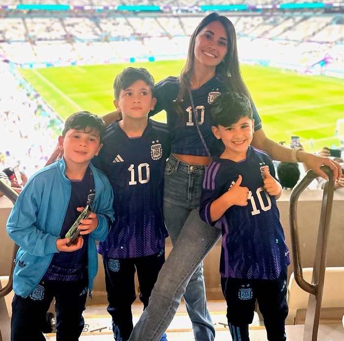 Ngắm gu thời trang của vợ Messi tại World Cup 2022