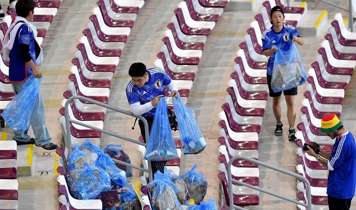 Ứng xử văn minh nơi công cộng trở thành một giá trị của người Nhật Bản