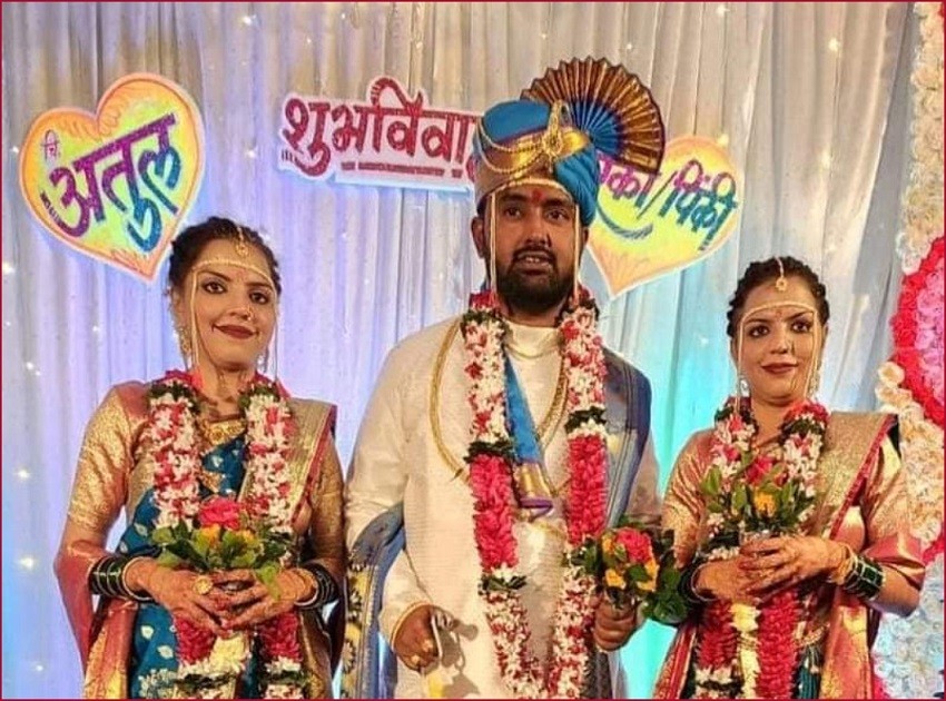 Ấn Độ: Ý kiến trái chiều về đám cưới của chú rể và cặp chị em gái sinh đôi