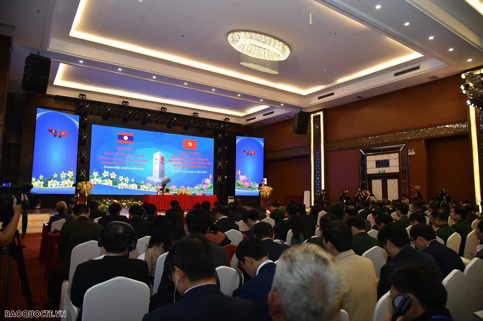 Vì sao quan hệ Việt Nam-Lào lại đặc biệt?