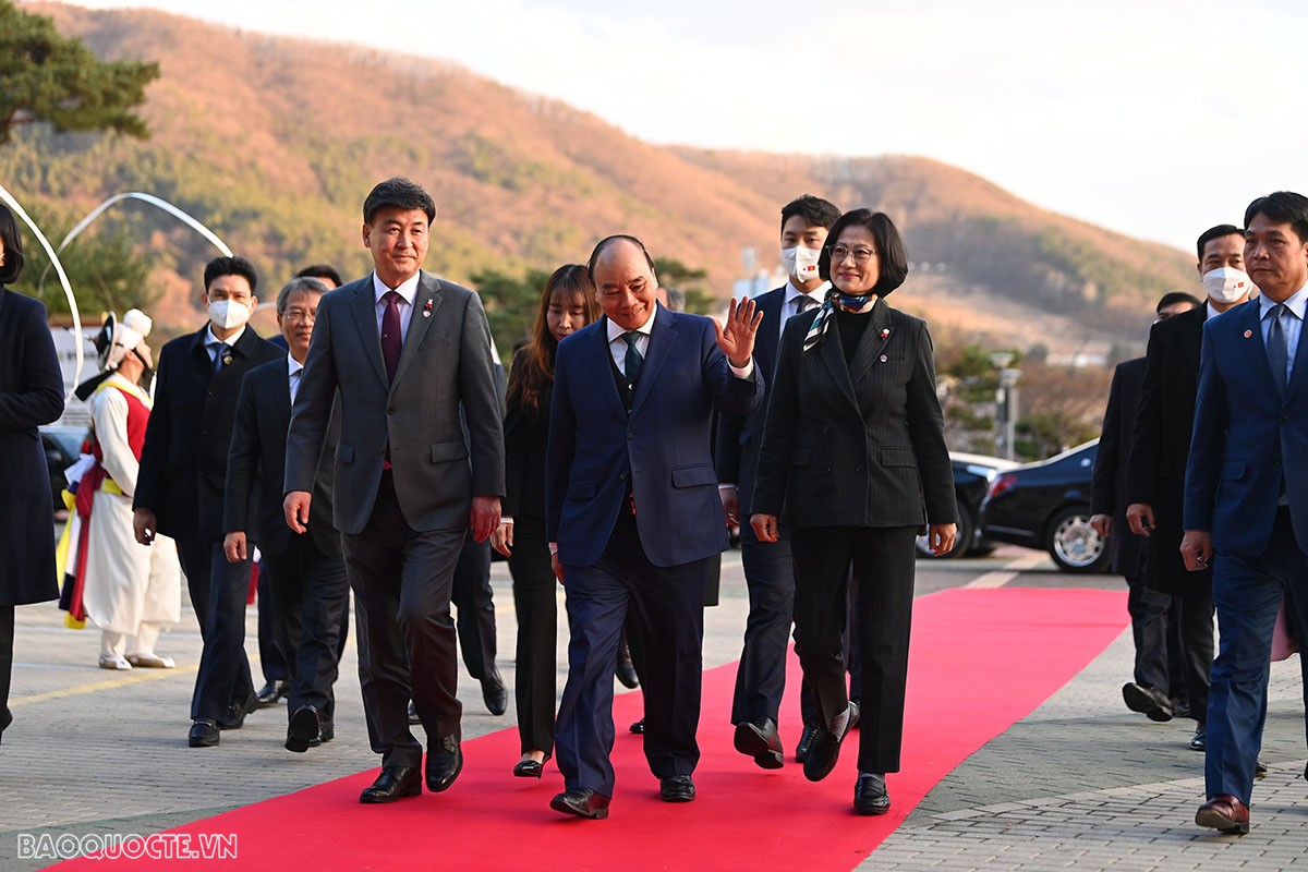 Chủ tịch nước thăm tỉnh Gyeonggi, công bố Ngày Việt Nam tại Gwangju, Hàn Quốc