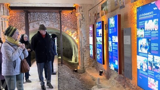 Không gian giới thiệu di sản Hoàng thành Thăng Long-Hà Nội tại Pháp