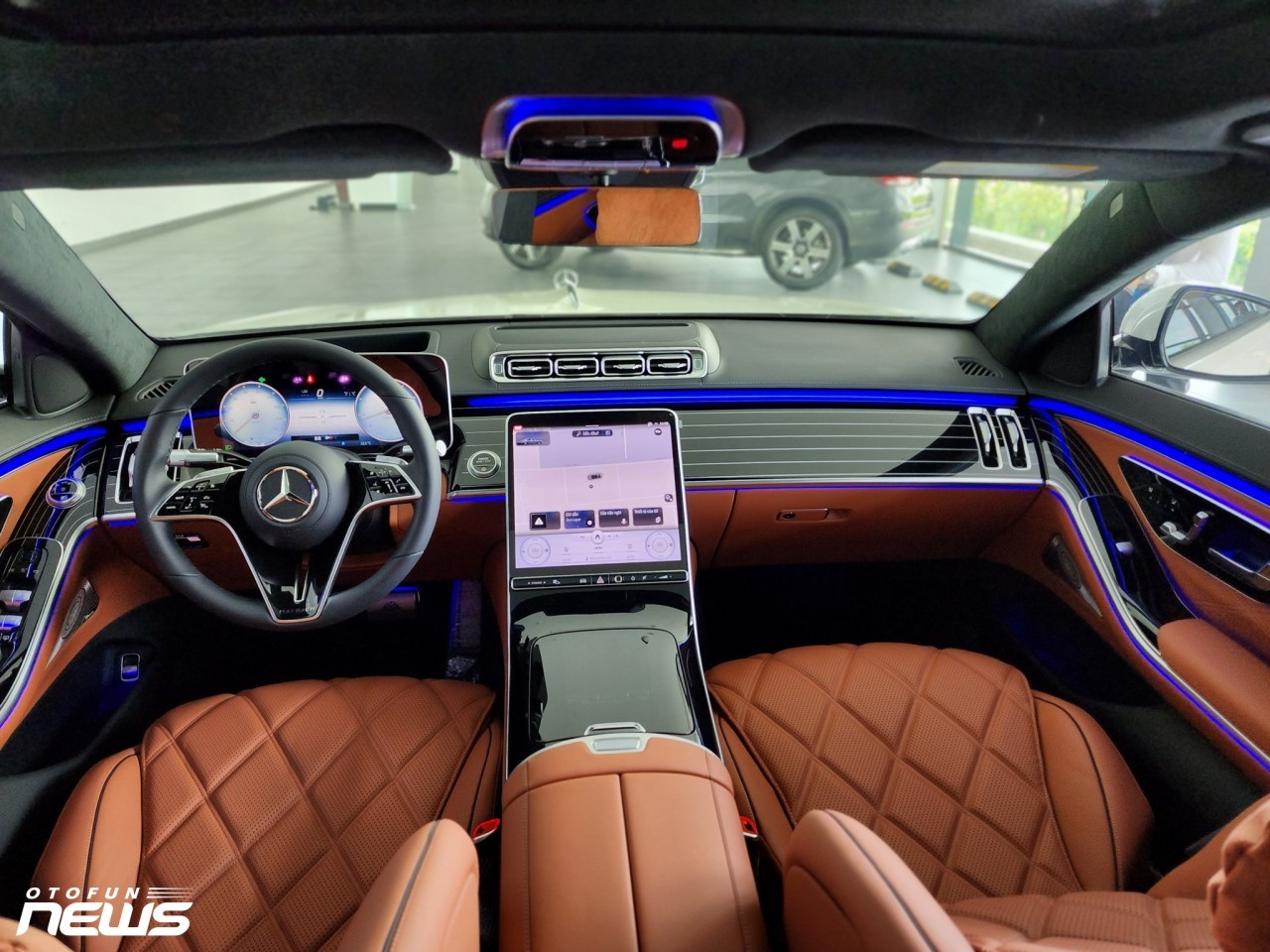 Cận cảnh Mercedes-Maybach S450 tại Việt Nam, giá hơn 8 tỷ đồng