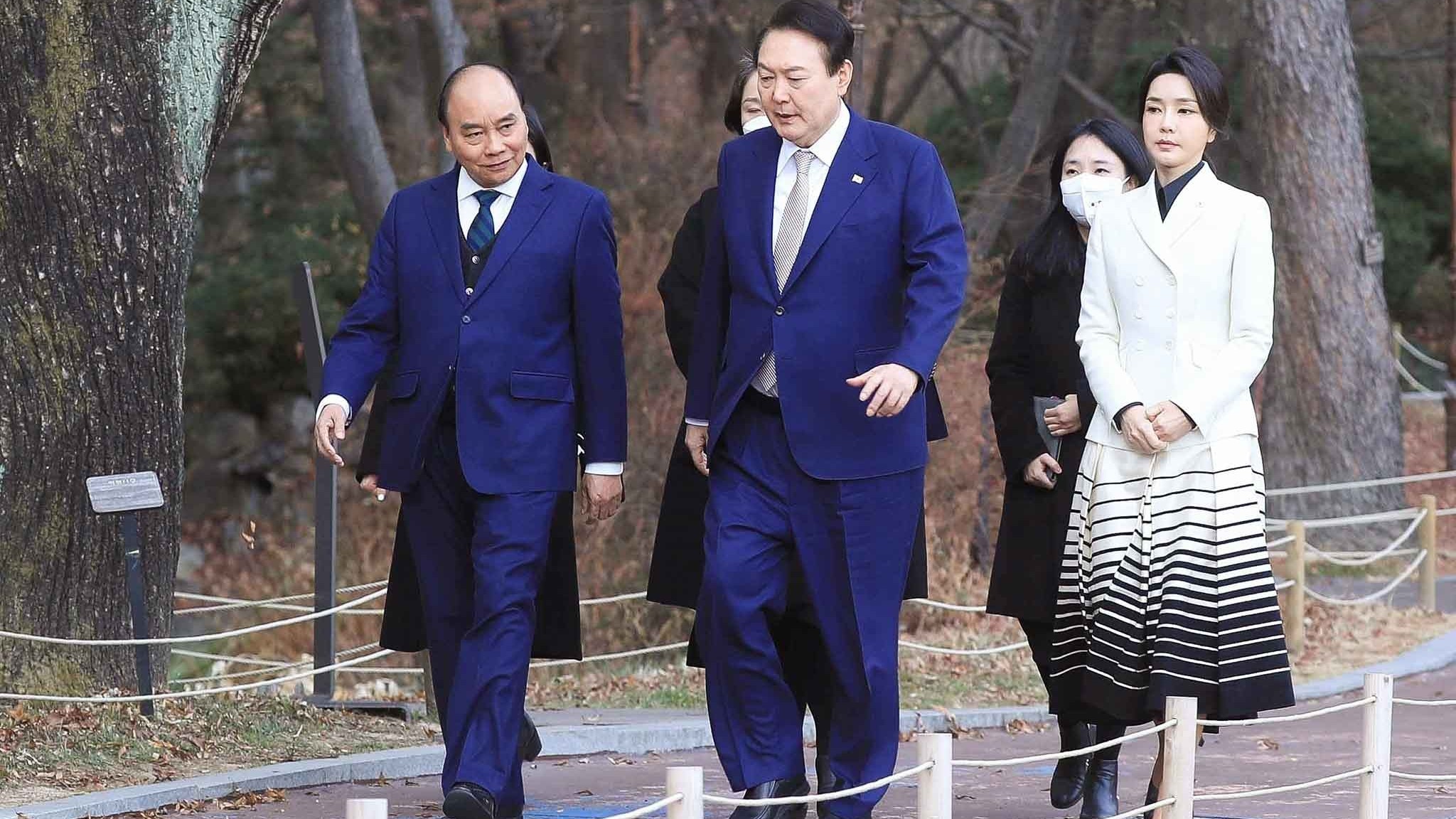 Những hình ảnh nổi bật trong chuyến thăm Hàn Quốc của Chủ tịch nước Nguyễn Xuân Phúc