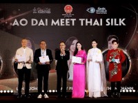 Giao lưu văn hóa và thời trang Việt Nam-Thái Lan qua 'Áo dài Gặp gỡ lụa Thái'