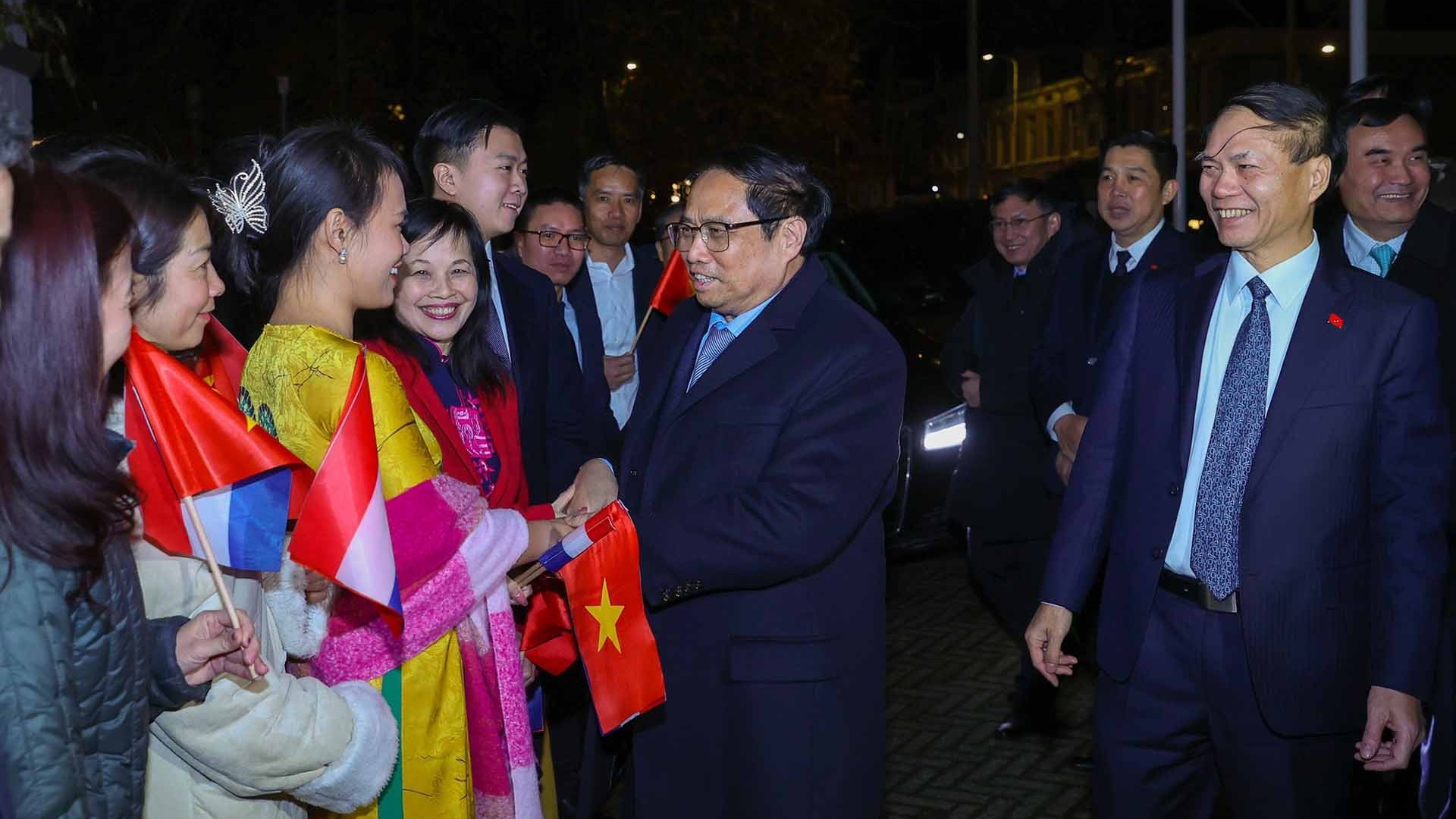 Thủ tướng Phạm Minh Chính gặp gỡ cộng đồng người Việt Nam tại Hà Lan Thủ tướng Phạm Minh Chính gặp gỡ cộng đồng người Việt Nam tại Hà Lan