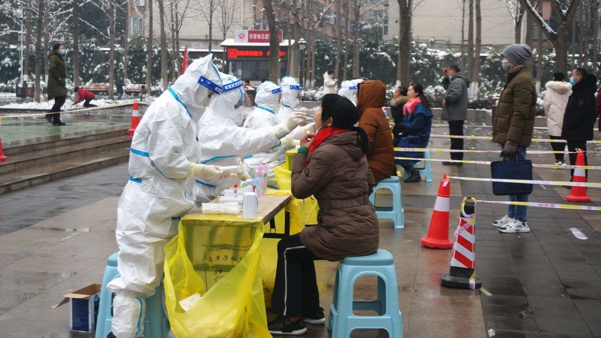 tin moi ve nguon goc covid 19 lan dau tien cia danh gia dai dich nhieu kha nang xuat phat tu phong thi nghiem