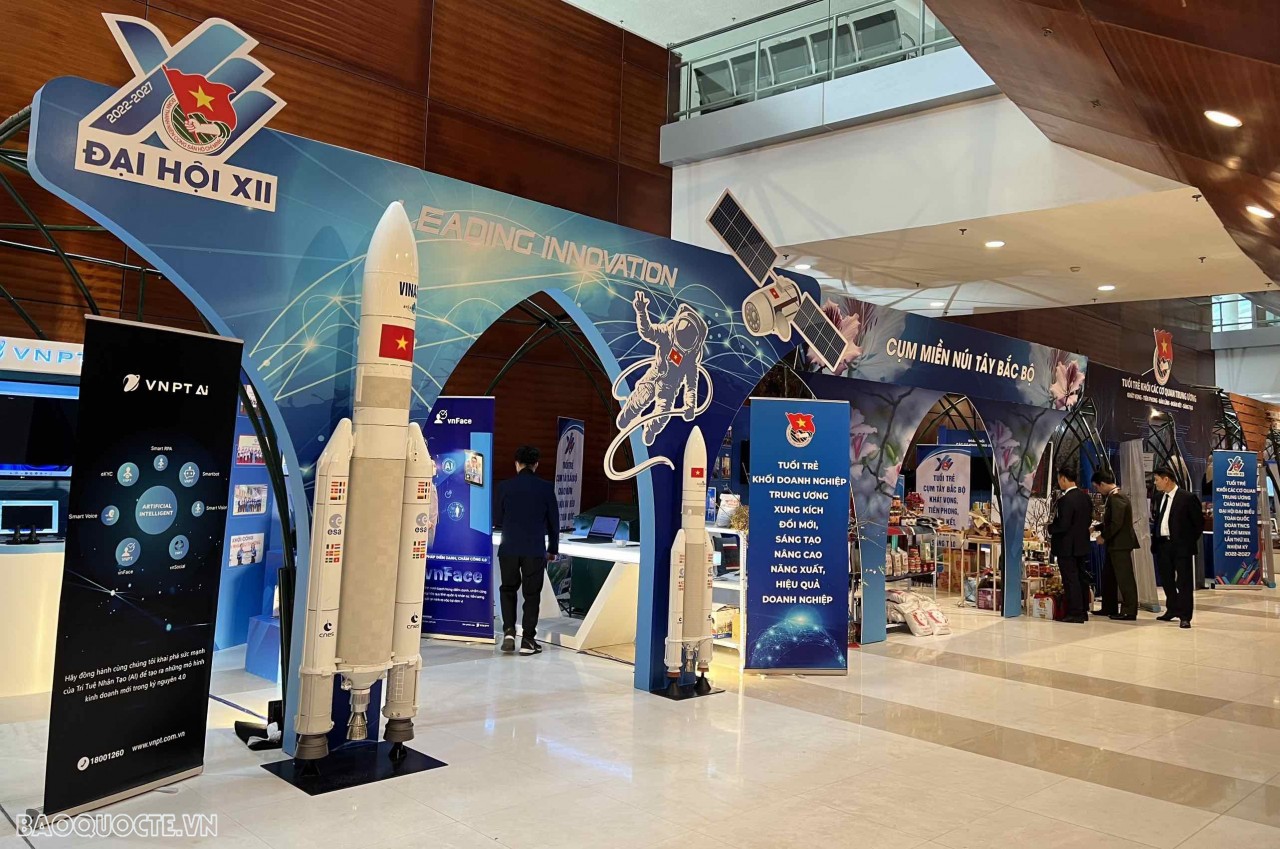 Triển lãm ‘Khát vọng cống hiến – Lẽ sống thanh niên’: Lời tri ân ý nghĩa của thế hệ trẻ tại Đại hội Đoàn toàn quốc lần thứ XII