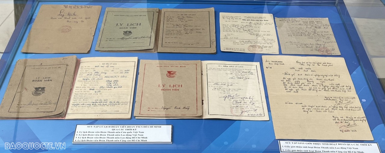 Triển lãm ‘Khát vọng cống hiến – Lẽ sống thanh niên’: Lời tri ân ý nghĩa của thế hệ trẻ tại Đại hội Đoàn toàn quốc lần thứ XII