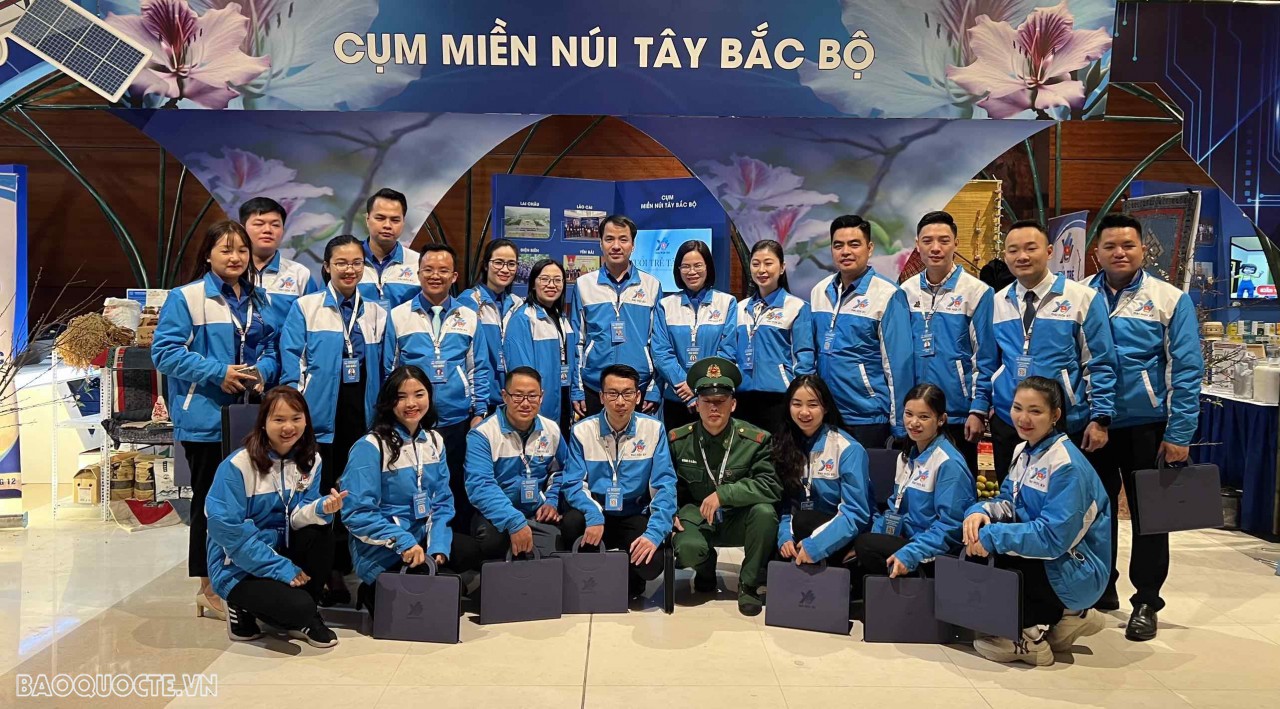 Triển lãm ‘Khát vọng cống hiến – Lẽ sống thanh niên’: Lời tri ân ý nghĩa của thế hệ trẻ tại Đại hội Đoàn toàn quốc lần thứ XII