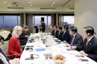 Đề nghị các doanh nghiệp, tập đoàn của vùng Wallonie, Bỉ tiếp tục đầu tư tại Việt Nam