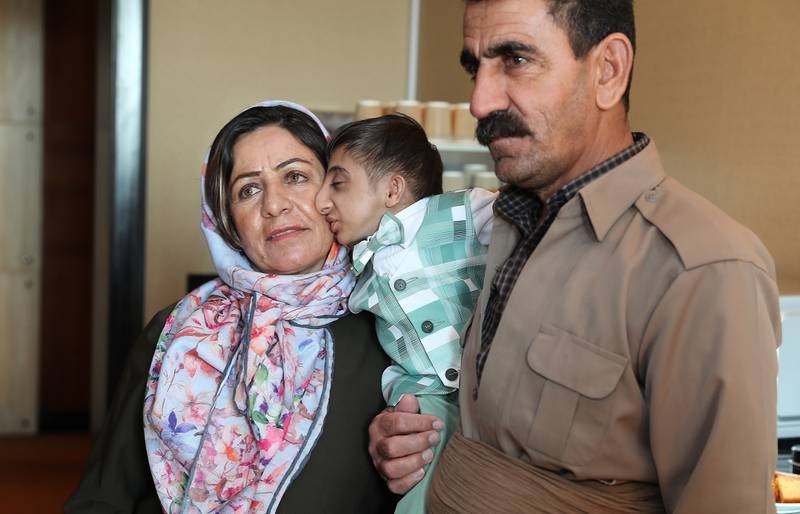 Iran: Người đàn ông thấp nhất thế giới, cao 65,24 cm, xác lập Kỷ lục Guinness