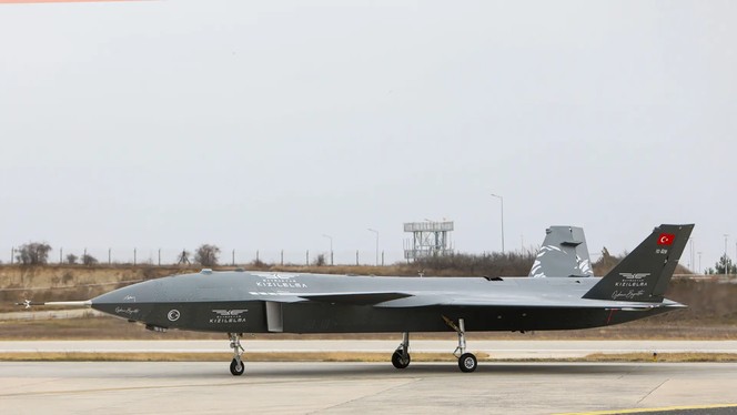 tho nhi ky lan dau tien uav phong thanh cong ten lua sieu thanh