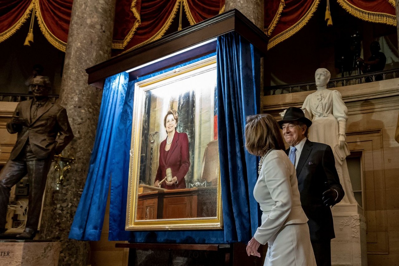 Ảnh ấn tượng tuần (12 18/12): Tổng thống Nga bàn tương lai chiến dịch ở Ukraine, Thủ tướng Đức nói về ‘ngày tốt lành’, du khách Việt mặc Hanbok ở Hàn