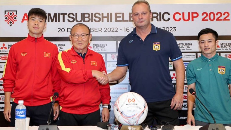 aff cup 2022 hlv park va hlv doi lao khang dinh quyet tam truoc tran thu hung