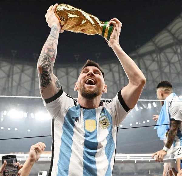 Lionel Messi - ngôi sao thể thao được 'like' nhiều nhất trong lịch sử Instagam Lionel Messi - ngôi sao thể thao được 'like' nhiều nhất trong lịch sử Instagam