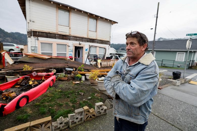 Hiện trường vụ động đất làm rung chuyển khu vực phía Bắc California Hiện trường vụ động đất làm rung chuyển khu vực phía Bắc California