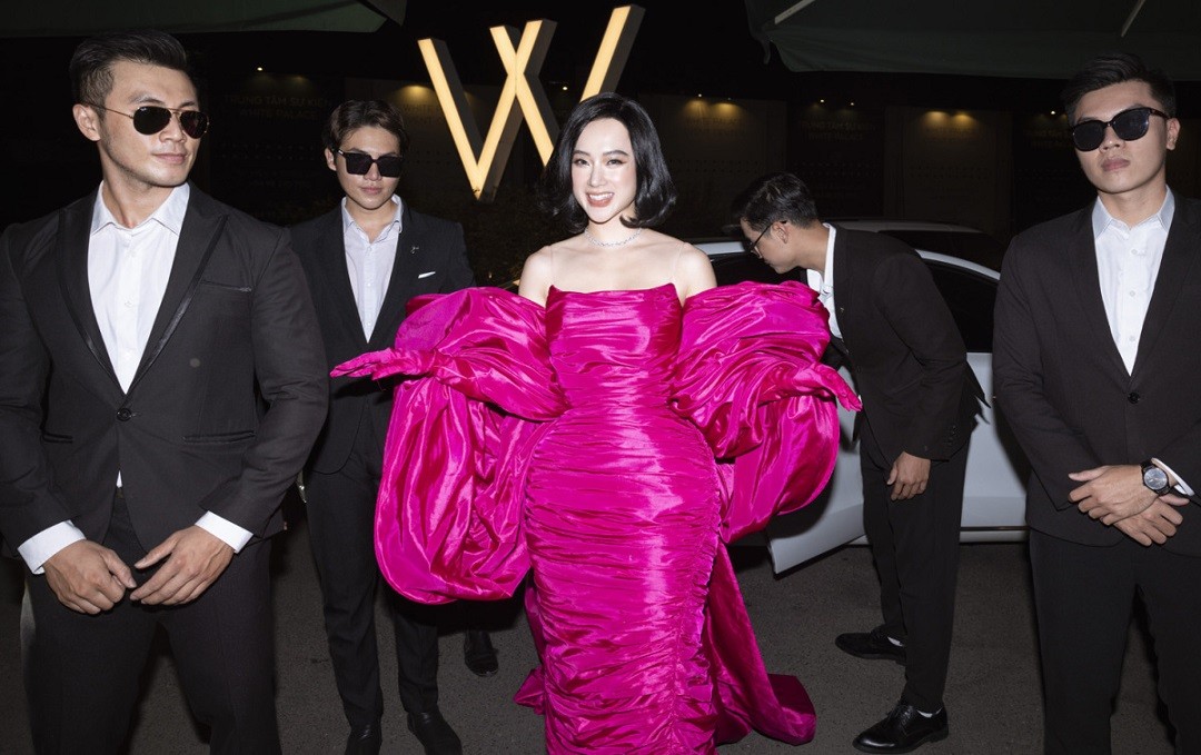 Angela Phương Trinh