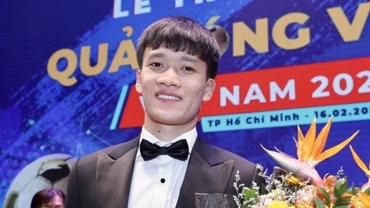 Tiểu sử tiền vệ Nguyễn Hoàng Đức