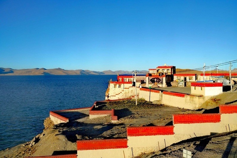 Trung Quốc: Ngôi làng đẹp như thiên đường nhưng thiếu oxy, khoảng 100 người đang sinh sống