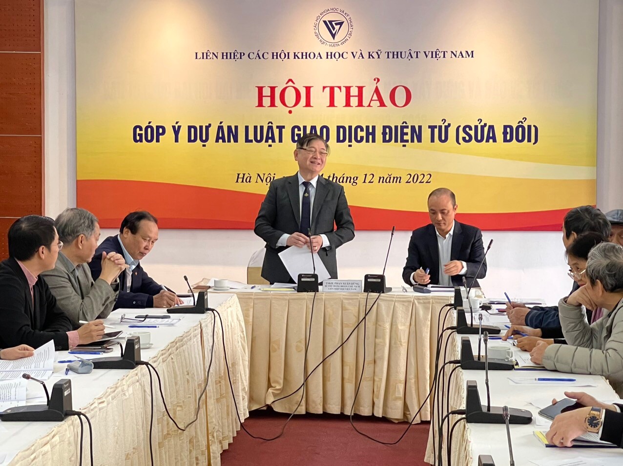 Luật Giao dịch điện tử (sửa đổi)