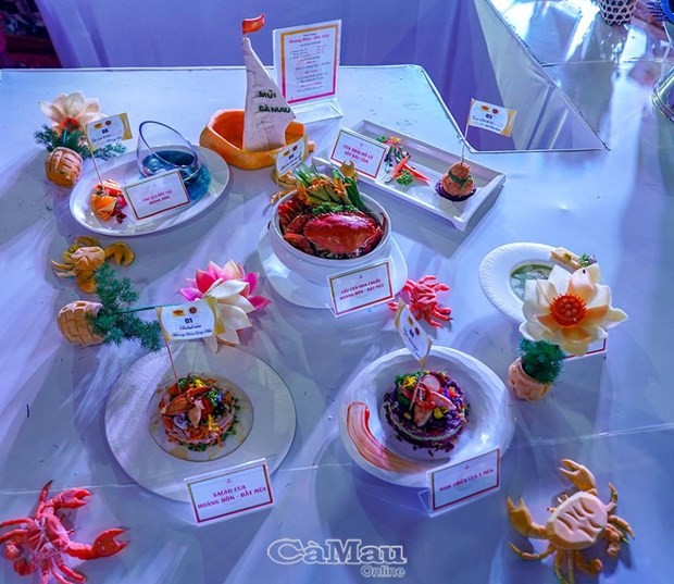 Xác lập kỷ lục Việt Nam về chế biến cua Cà Mau Xác lập kỷ lục Việt Nam về chế biến cua Cà Mau