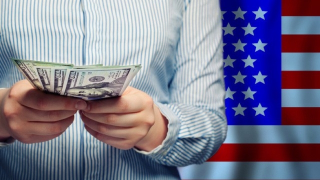 phat 2000 usd cho nguoi dan my tu thue quan canh bac kinh te khong lo cua tong thong trump