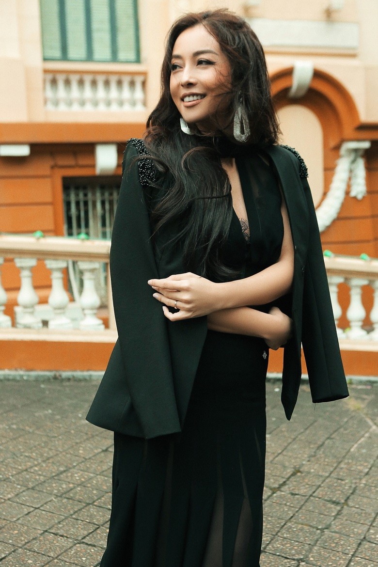 Hoa hậu Jennifer Phạm