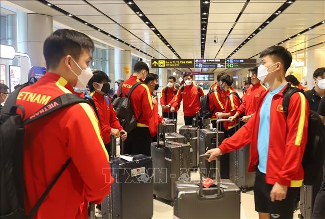 AFF Cup 2022: Thầy trò HLV Park Hang Seo quyết vượt qua mặt sân cỏ nhân tạo để giành điểm