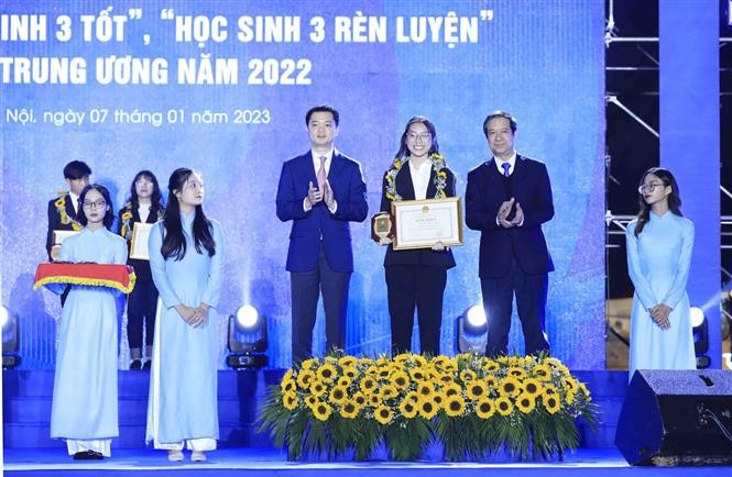 Kỷ niệm 73 năm Ngày truyền thống học sinh, sinh viên và Hội Sinh viên Việt Nam. (Nguồn: TTXVN)