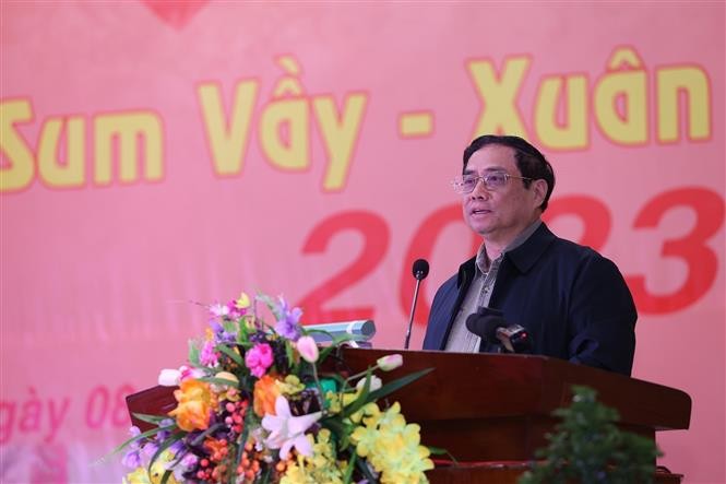 Thủ tướng Phạm Minh Chính dự Chương trình ‘Tết Sum vầy - Xuân gắn kết’ năm 2023. (Nguồn: TTXVN) Thủ tướng Phạm Minh Chính dự Chương trình ‘Tết Sum vầy - Xuân gắn kết’ năm 2023. (Nguồn: TTXVN)