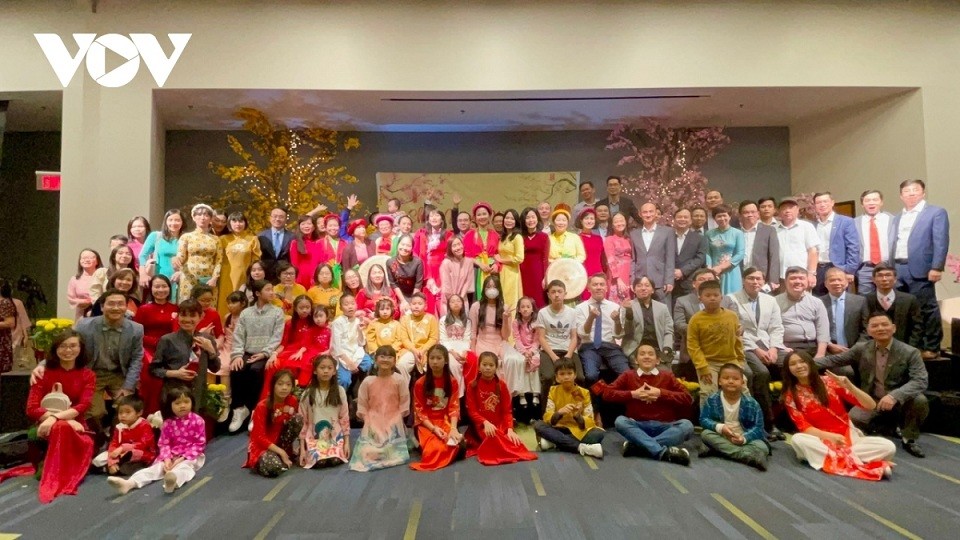 Người Việt Nam tại Mỹ rộn ràng đón Tết Quý Mão 2023 với chương trình Xuân Quê hương
