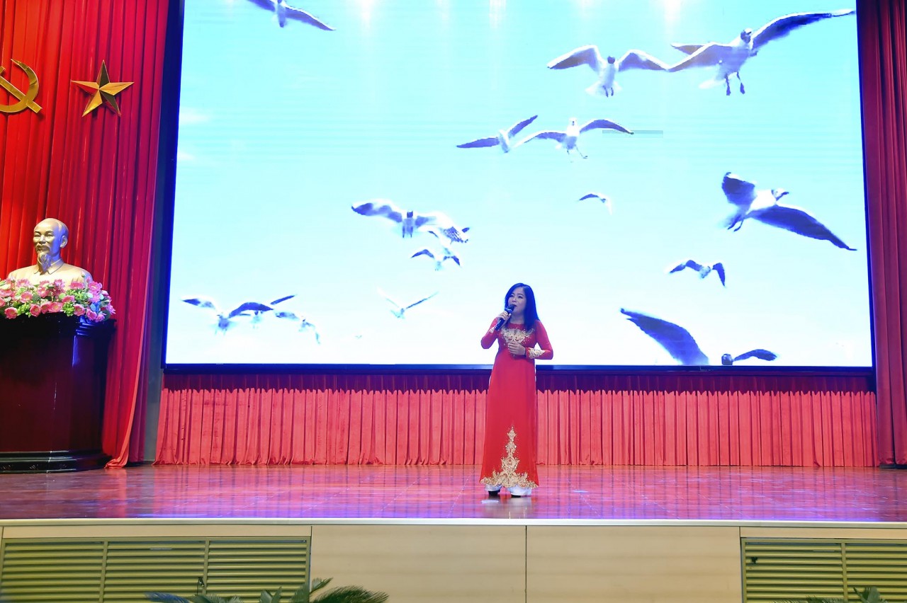 Đoàn kết, sáng tạo, kỷ cương, bản lĩnh, vượt mọi thách thức, phát huy vai trò tiên phong của đối ngoại trong giai đoạn phát triển mới của đất nước